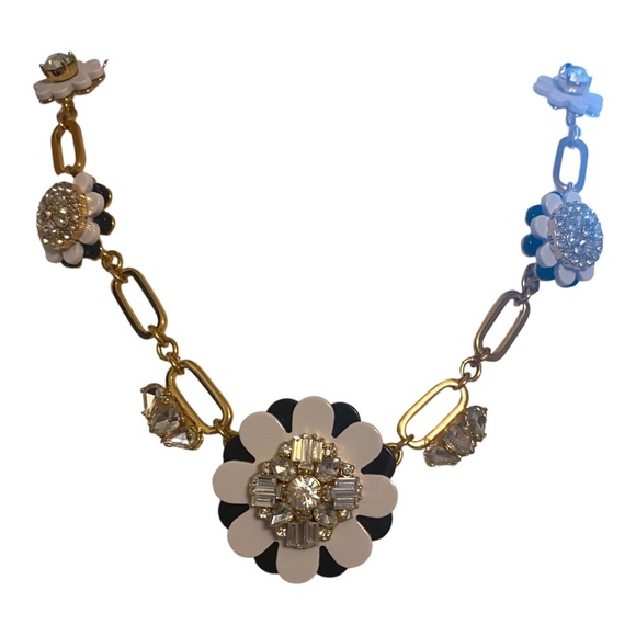 Kate Spade, flower style, gold & crystal necklace - Picture 4 of 16